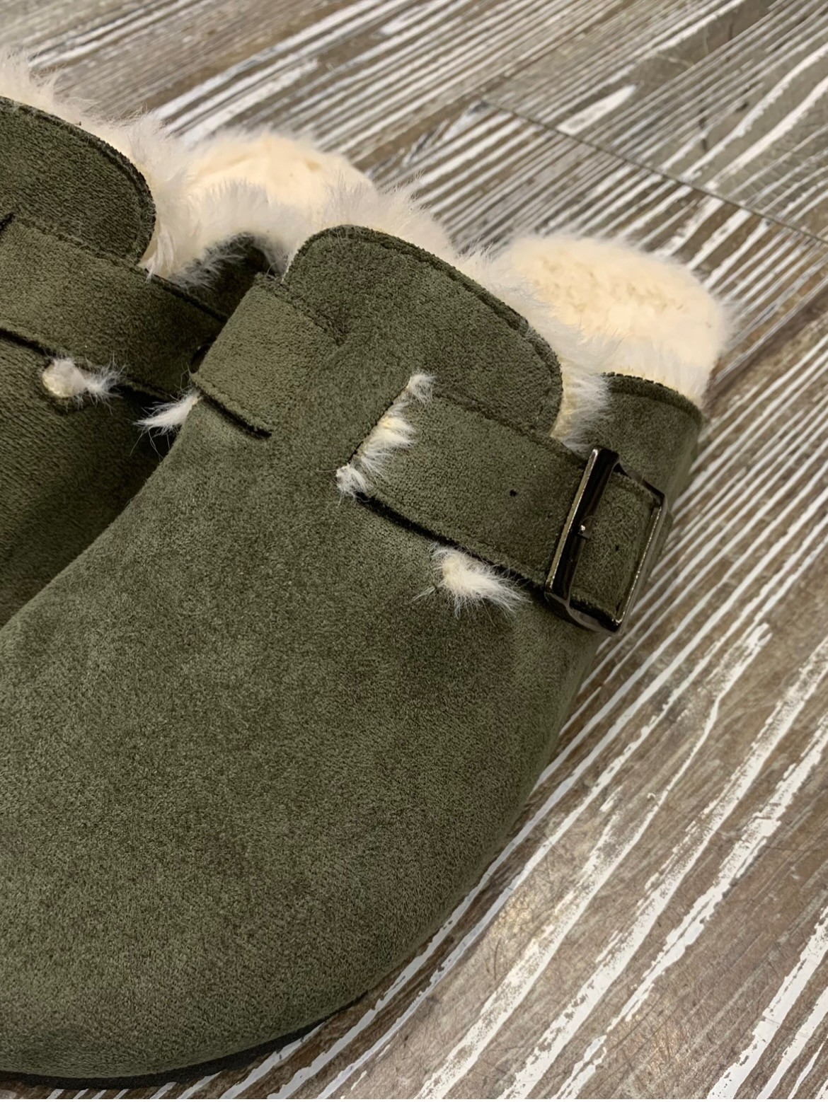 Sabots fourrés kaki
