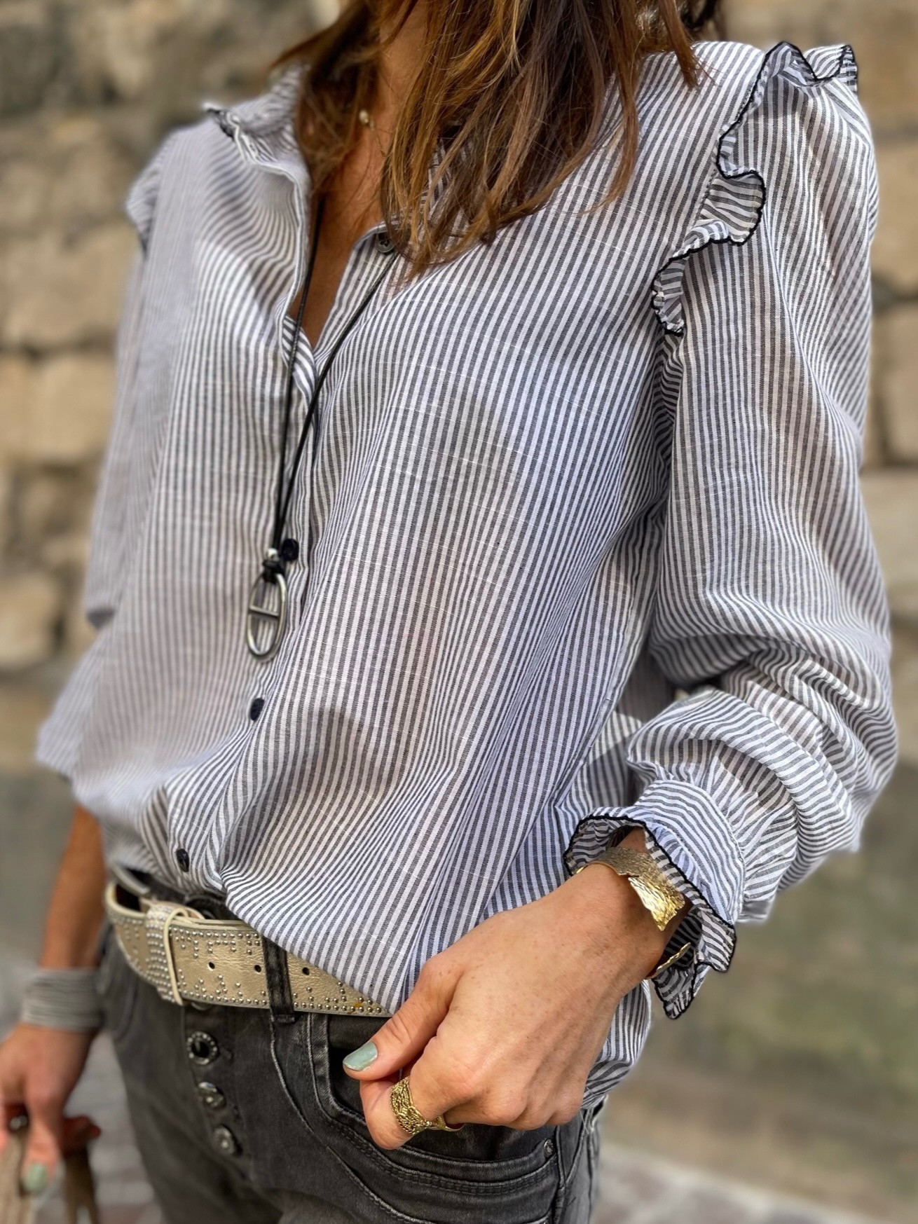 Chemise rayée à volants