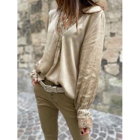 Top dentelle camel