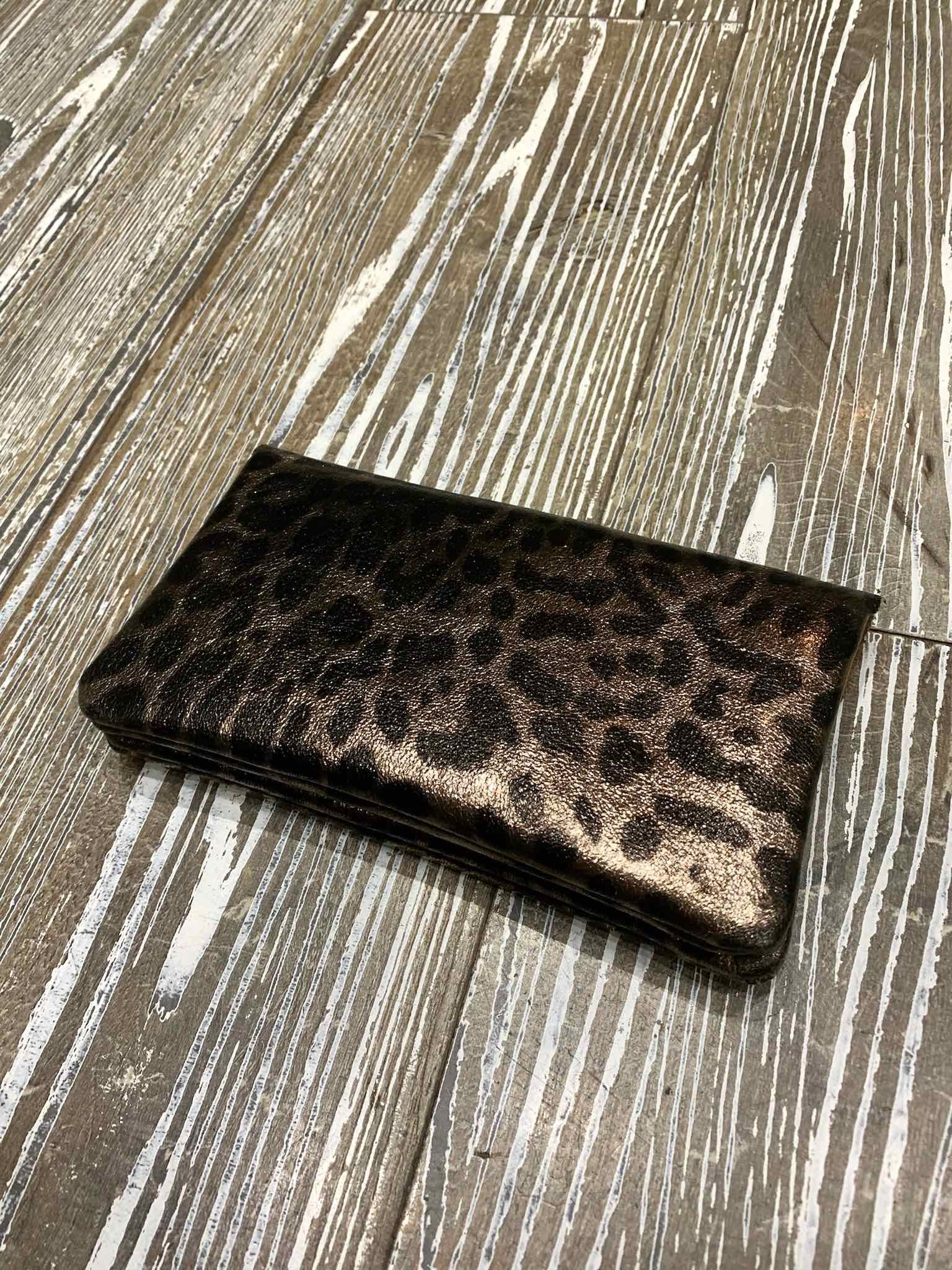 Pochette leo bronze