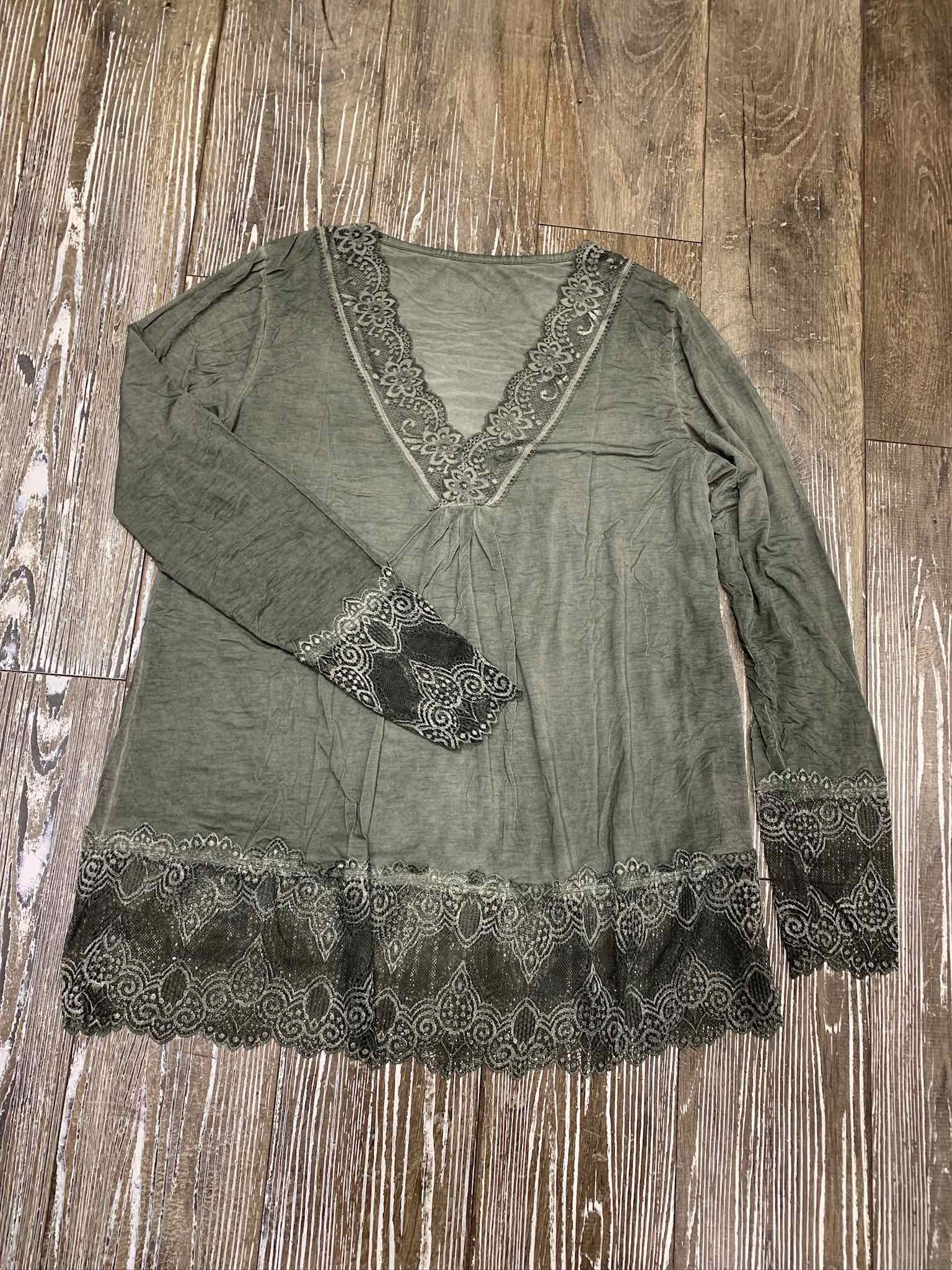 Sous pull dentelle V