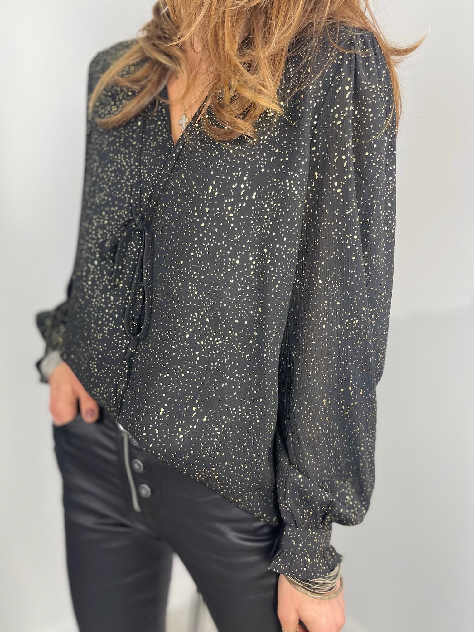 Blouse volants noire