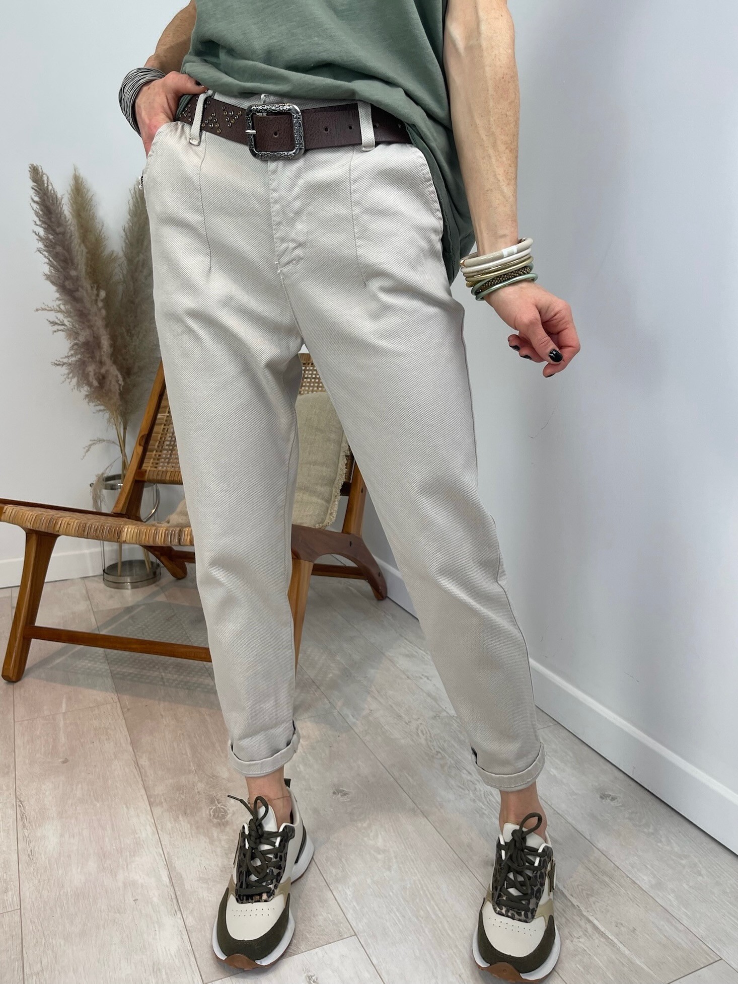 Pantalon chino mom nid d'abeille beige