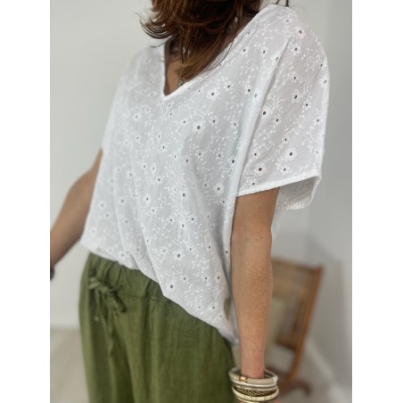 Top broderie blanc