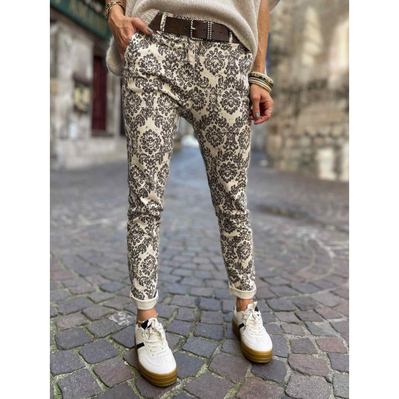 Chino arabesque choco