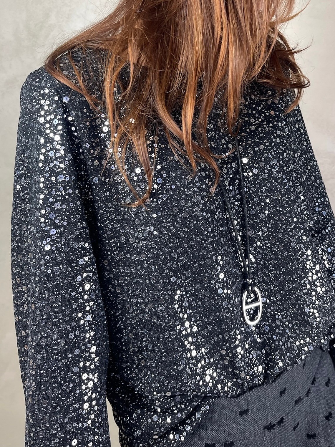 Top sequins noeud