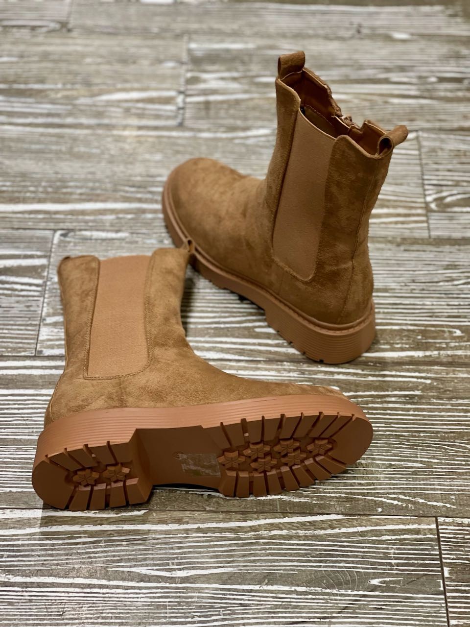 Boots Camel effet daim