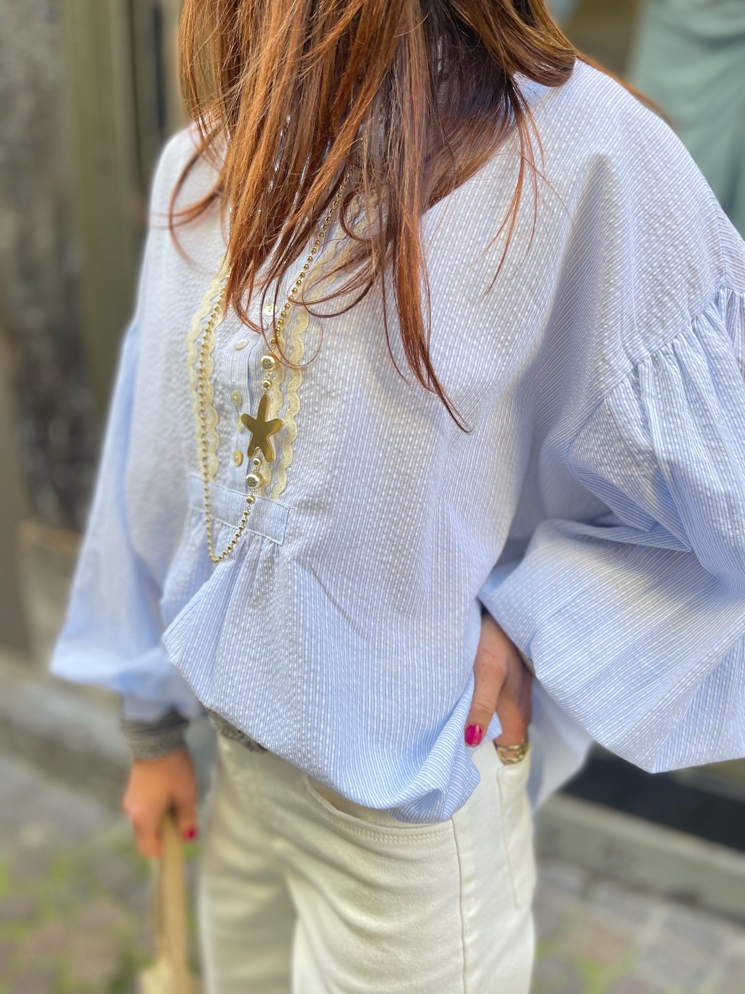 Blouse bleue rayée