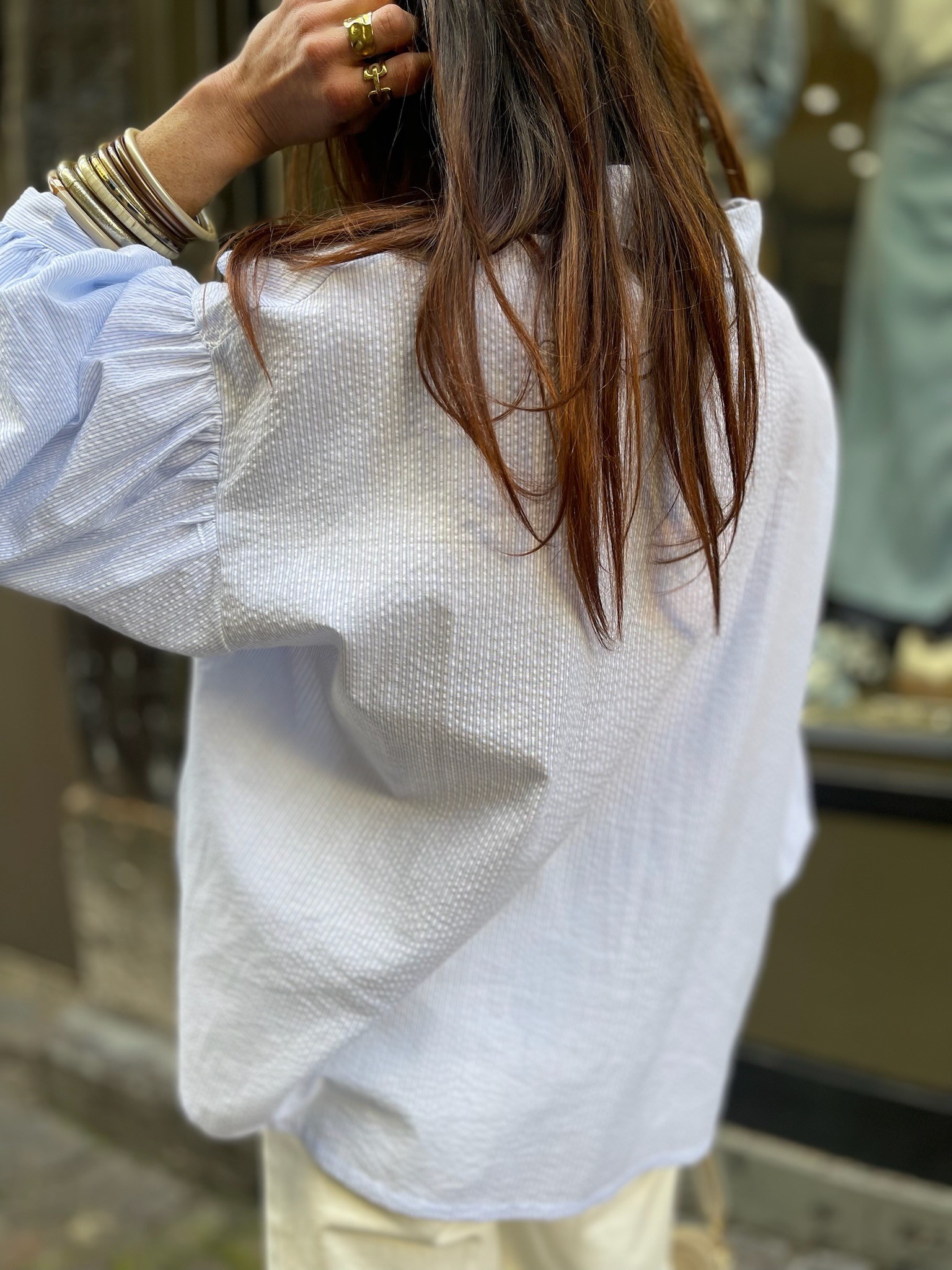 Blouse bleue rayée