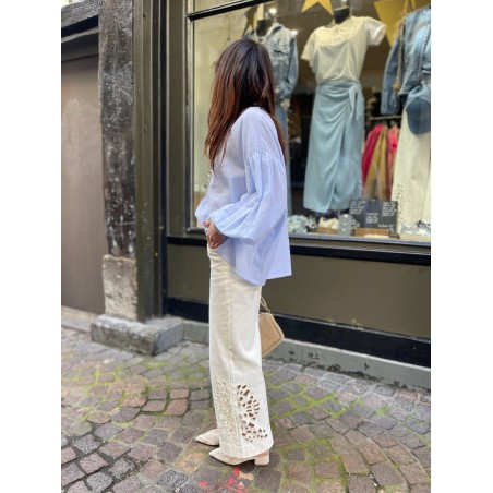 Blouse bleue rayée