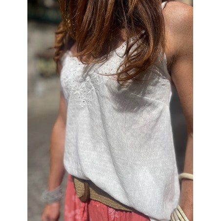 Top broderie blanc
