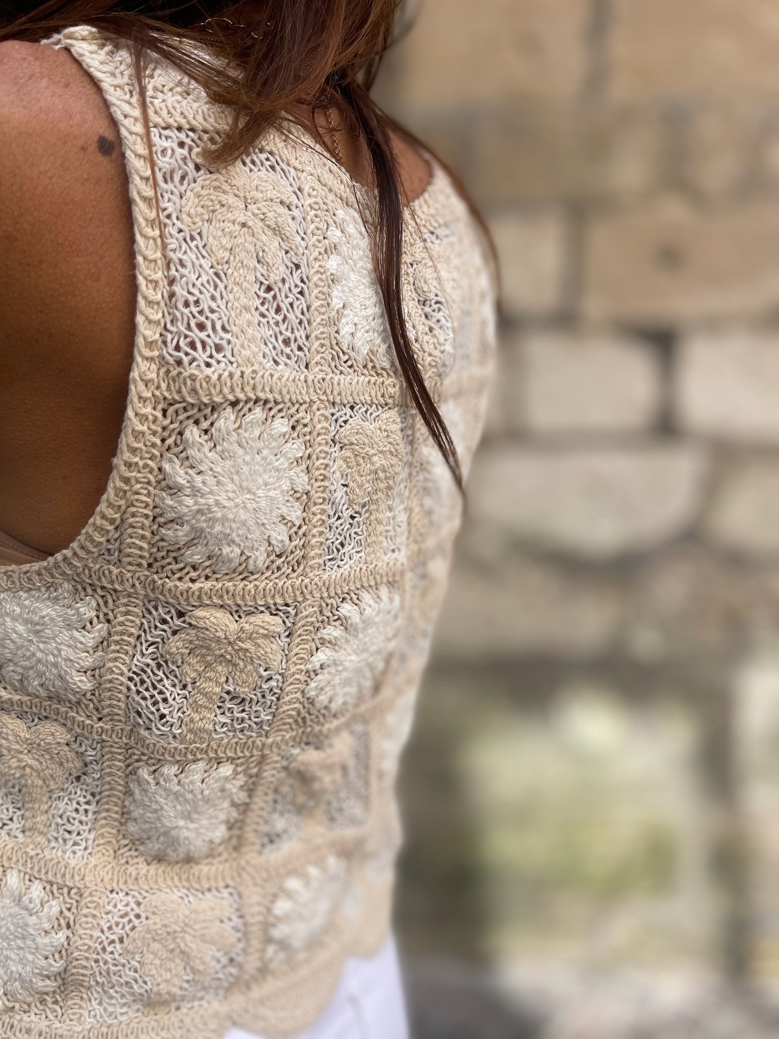 Top crochet beige