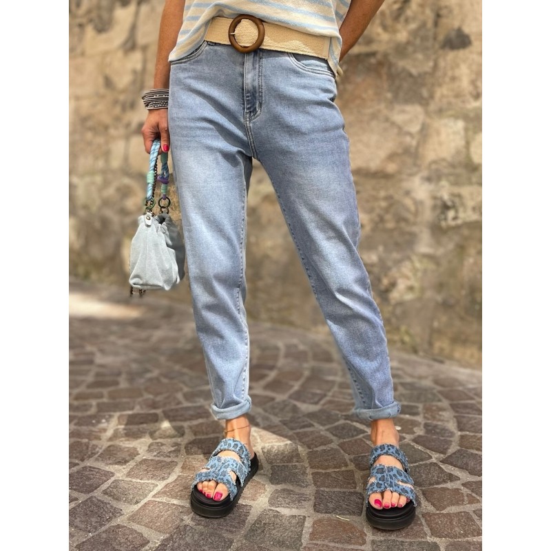 Jean mom denim
