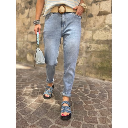 Jean mom denim