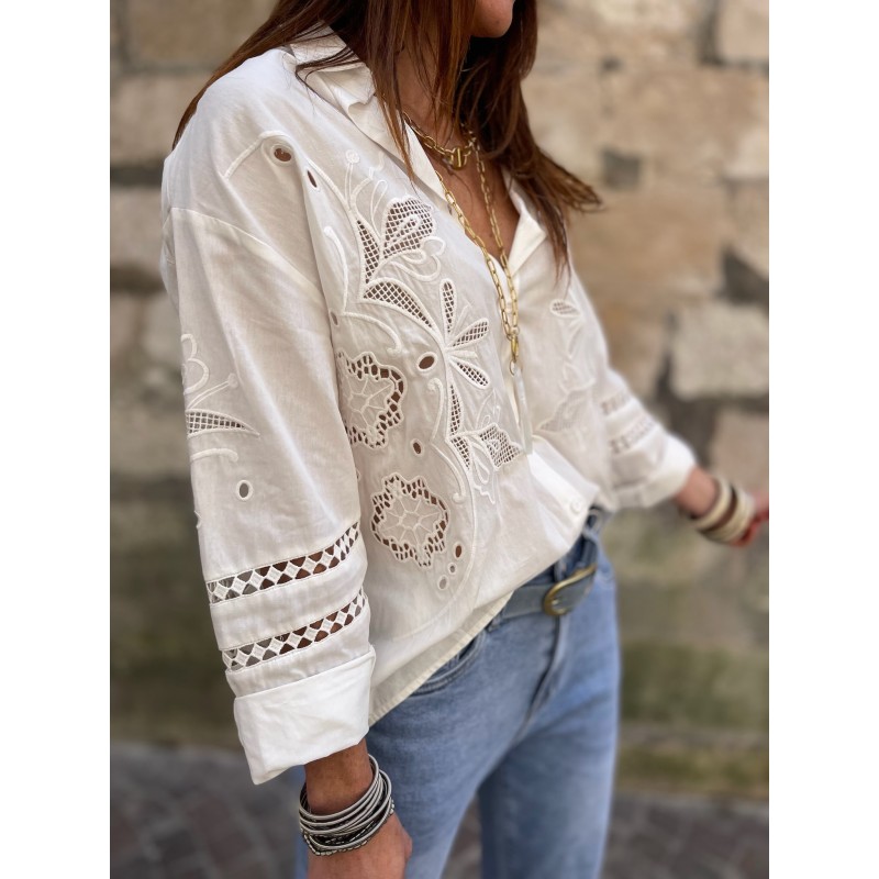 Chemise blanche broderie