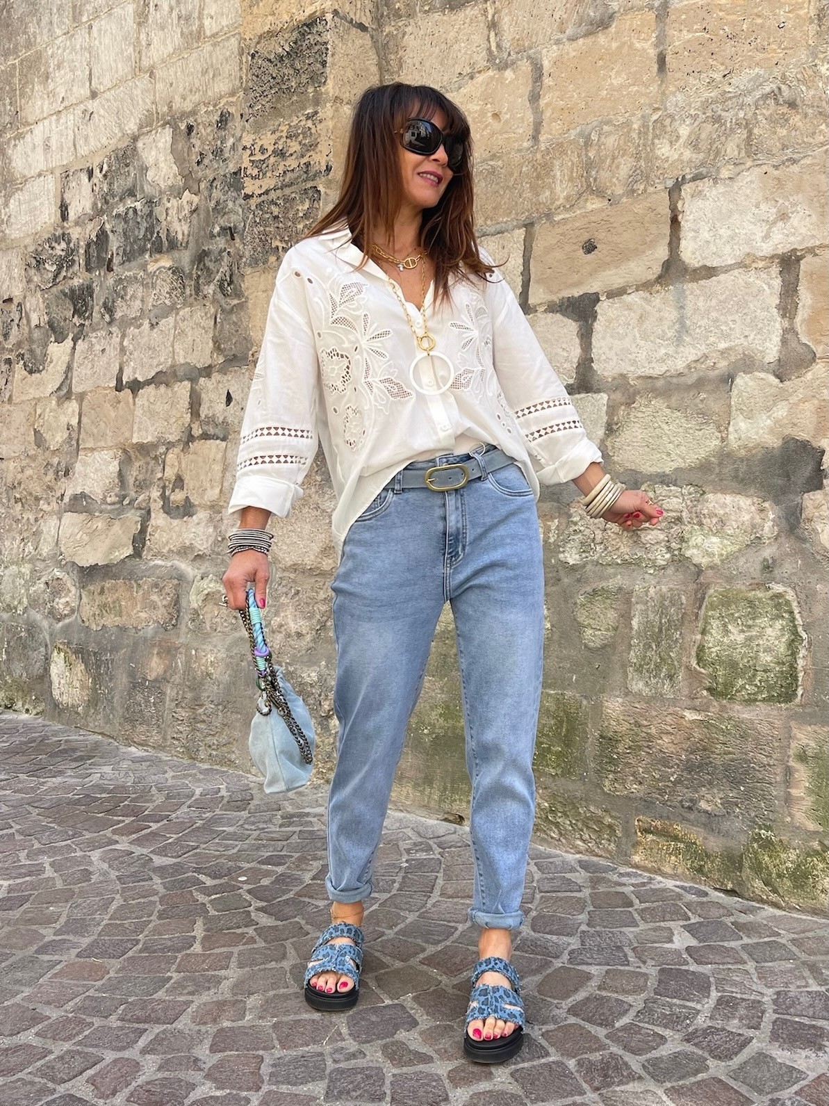Chemise blanche broderie