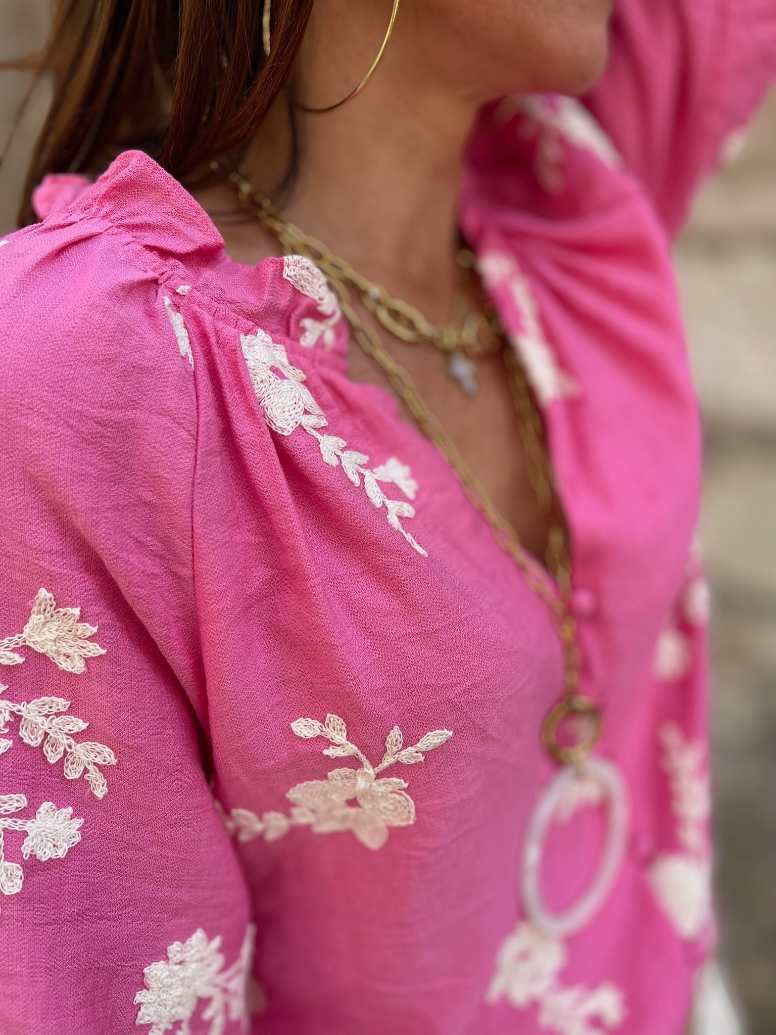 Blouse fuchsia brodée