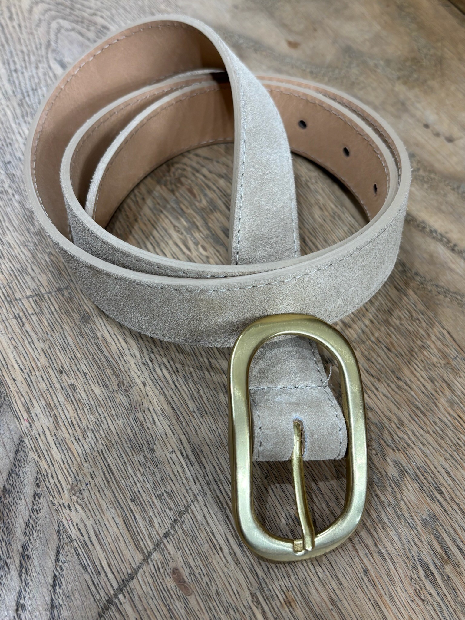 Ceinture daim beige boucle...