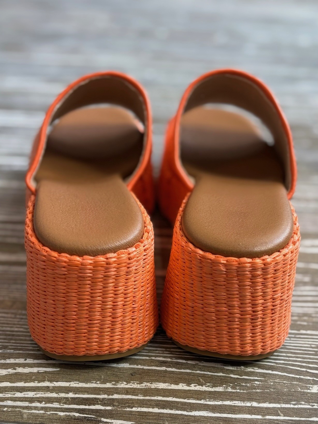 Mules compensées paille orange