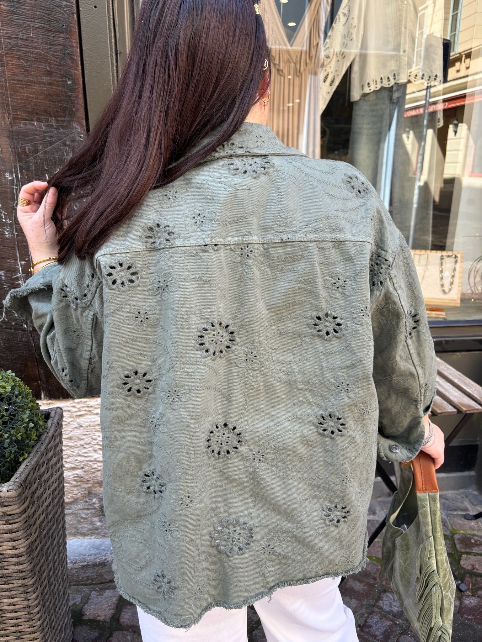 Veste broderie kaki