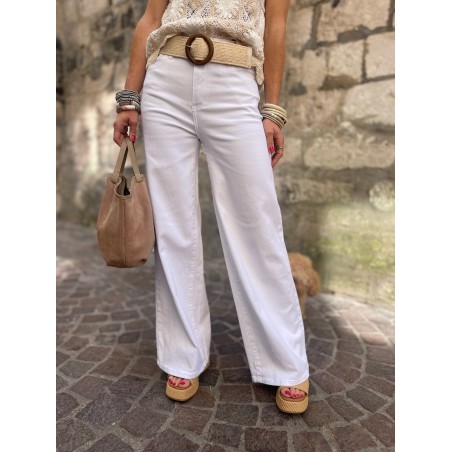 Jean flare blanc
