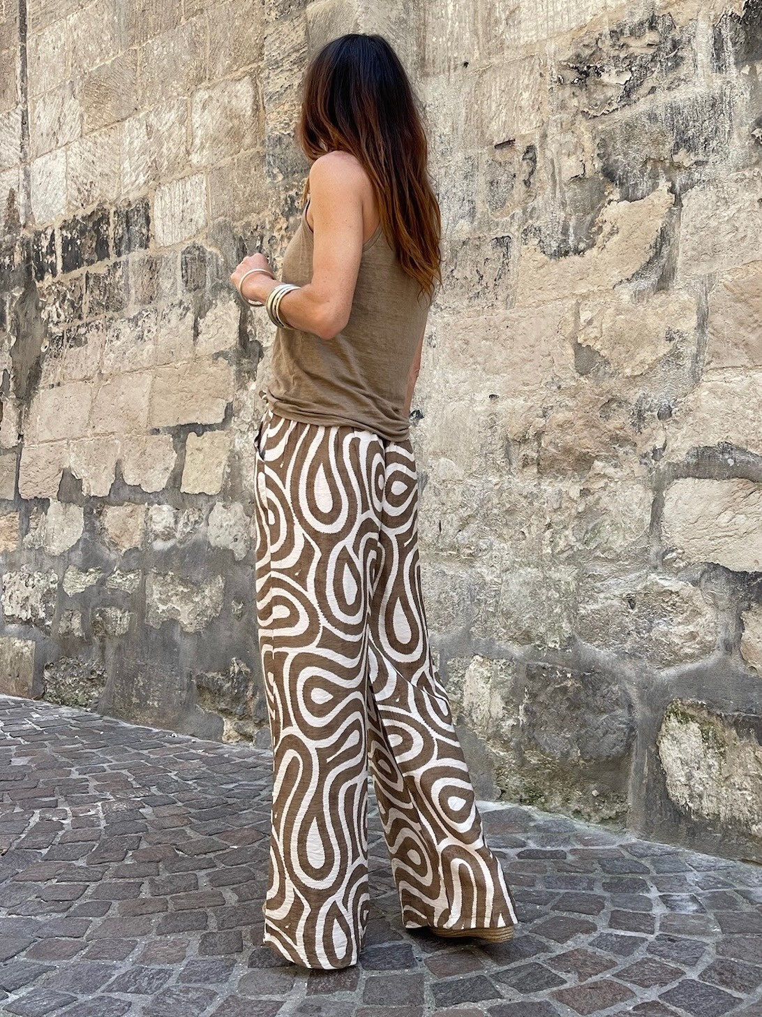 Top lin camel