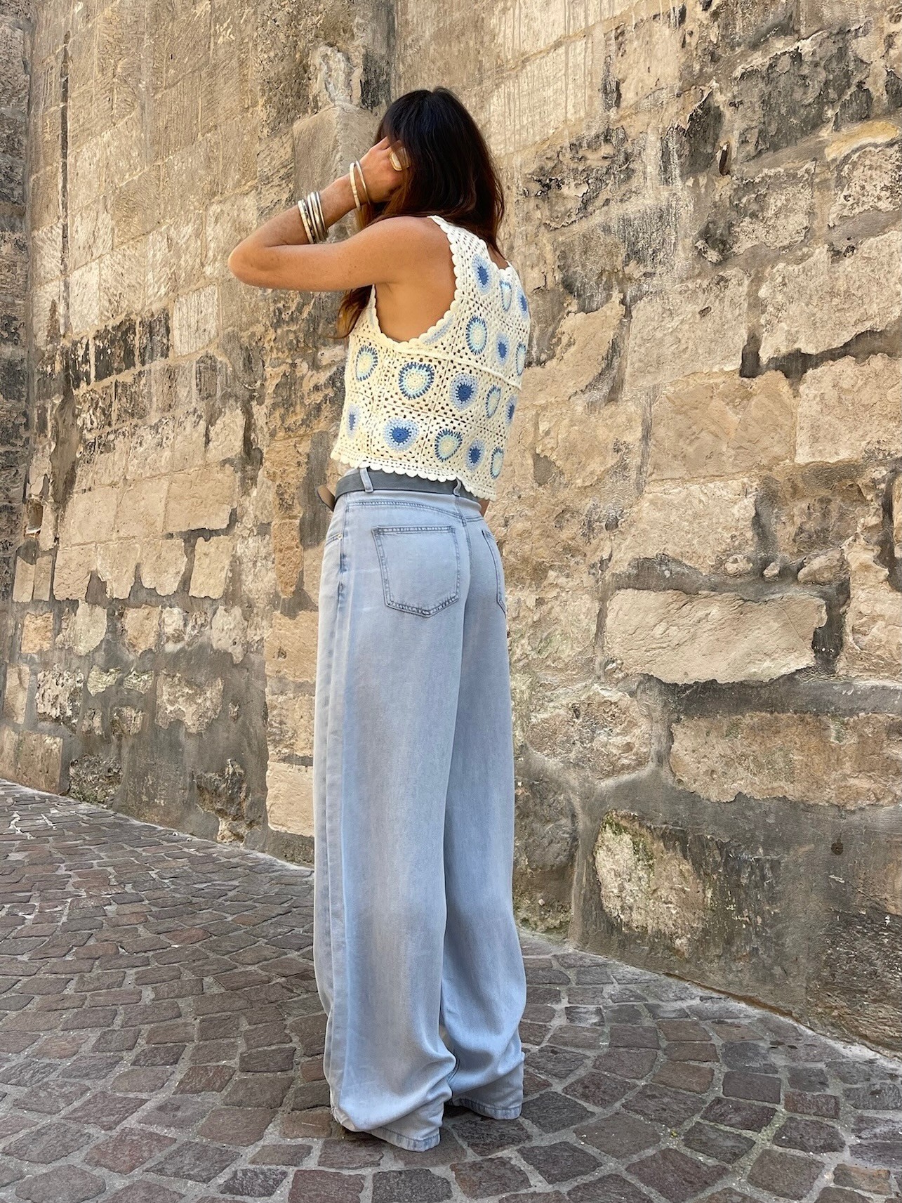 Top crochet motifs bleus