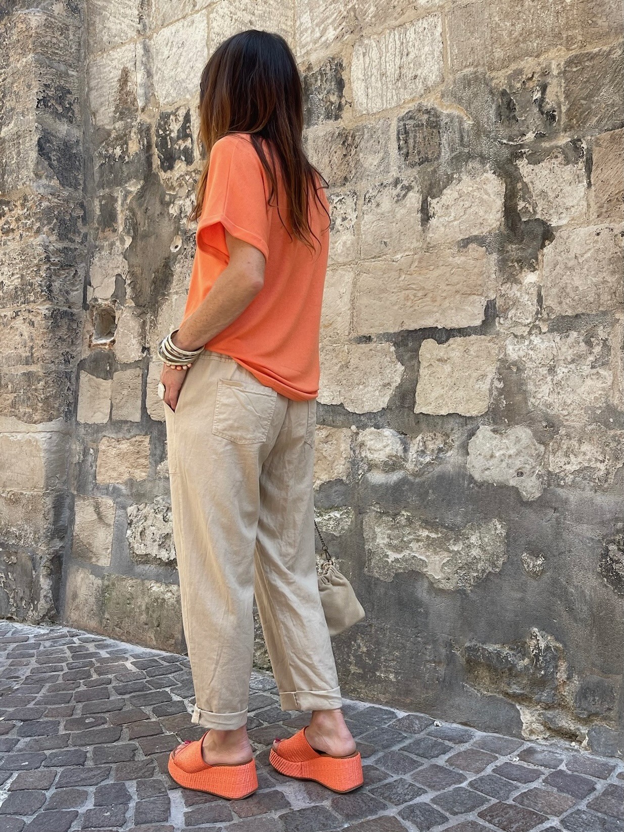 Top orange col V