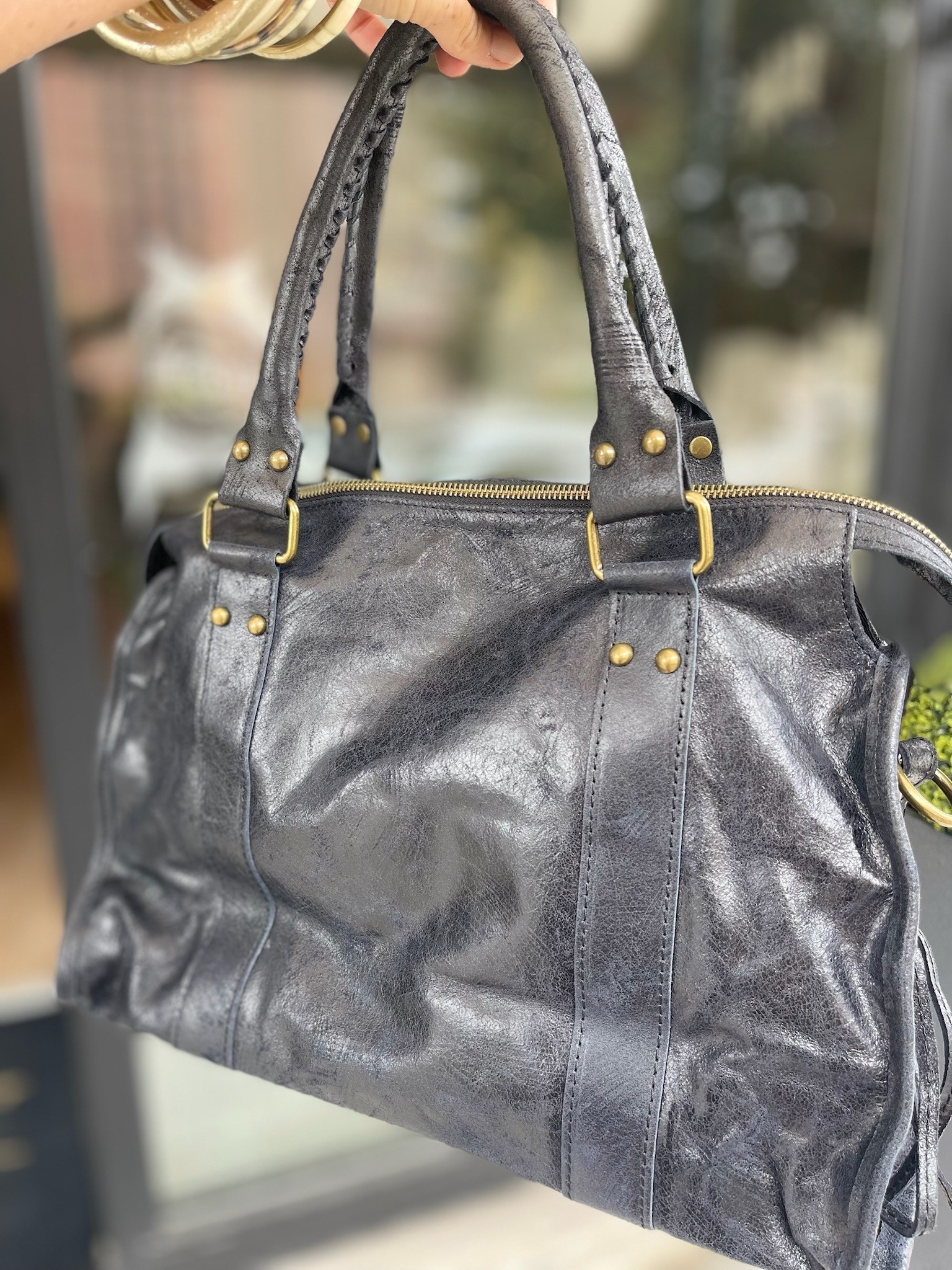 Sac hobo noir brillant
