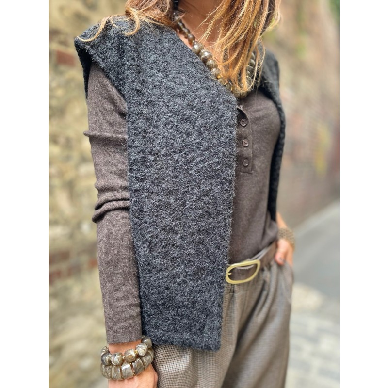 Gilet noir sans manche