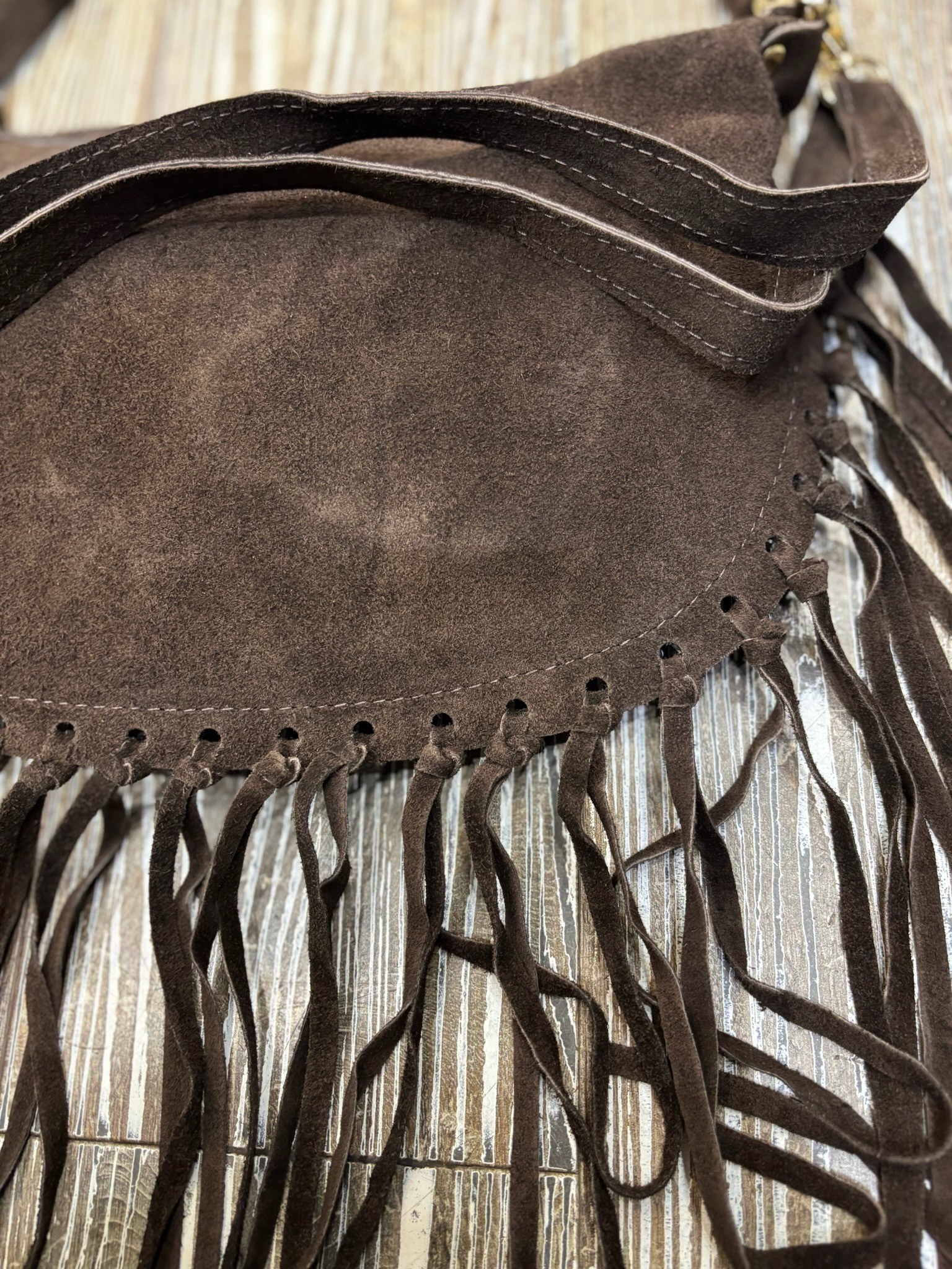 Pochette franges daim choco