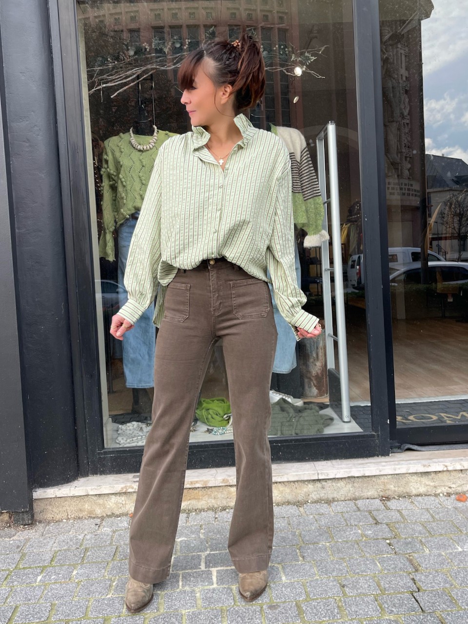 Pantalon flare poches plaquées choco