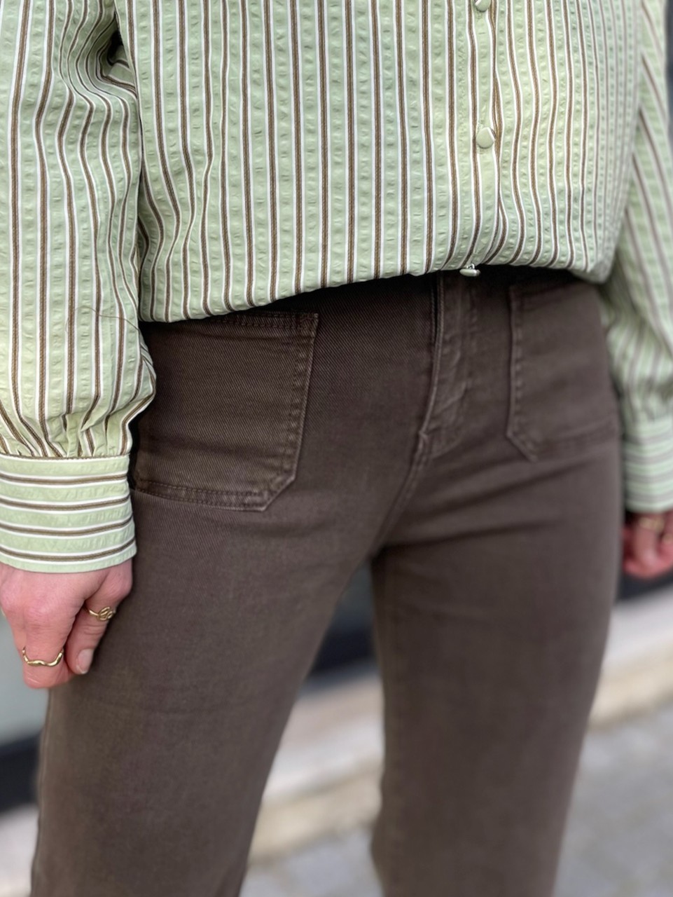 Pantalon flare poches plaquées choco