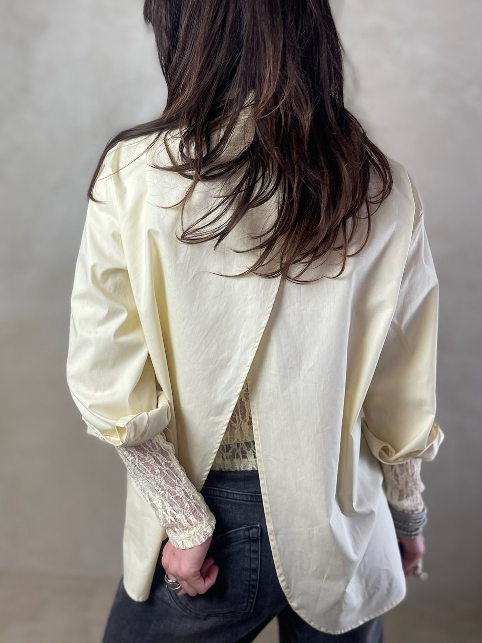 Chemise jaune