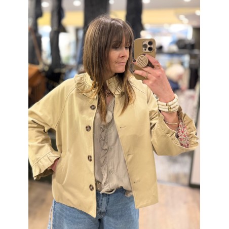 Veste trench col volant