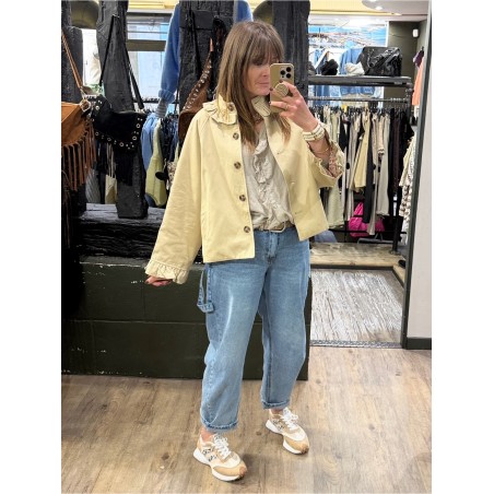Veste trench col volant