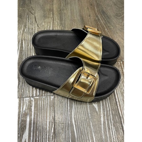 Mules boucles dorées