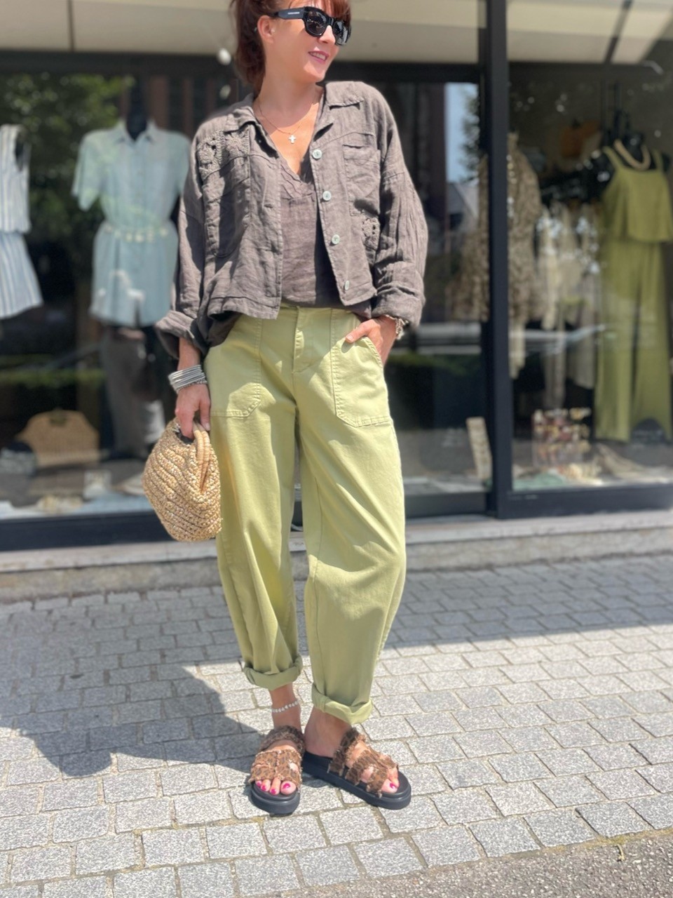 Veste en lin broderie