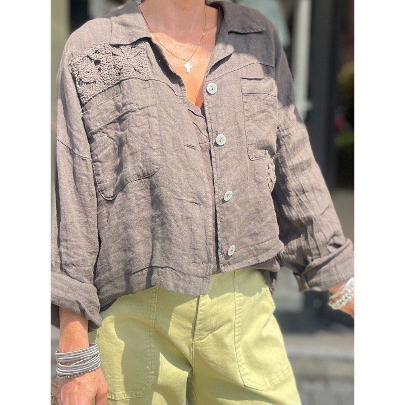 Veste en lin broderie