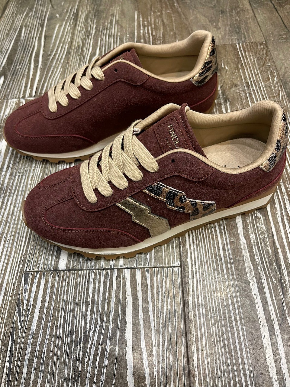 Baskets running Bordeaux
