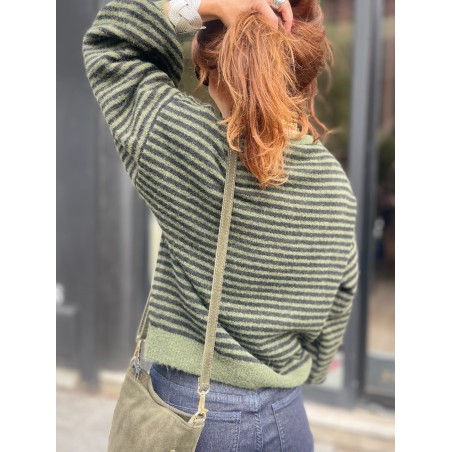 Pull Marin Kaki