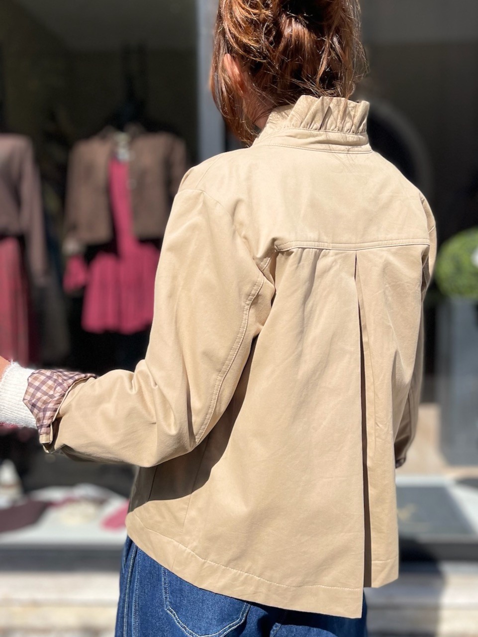 Trench col volant
