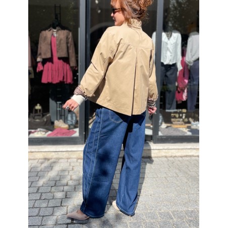 Trench col volant