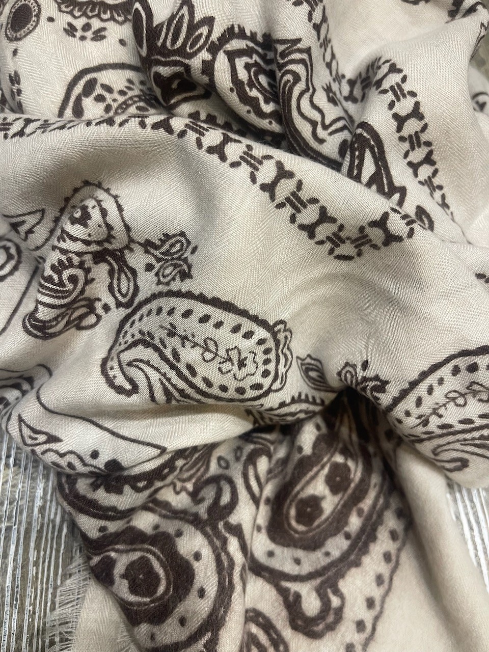 Foulard carré ecru
