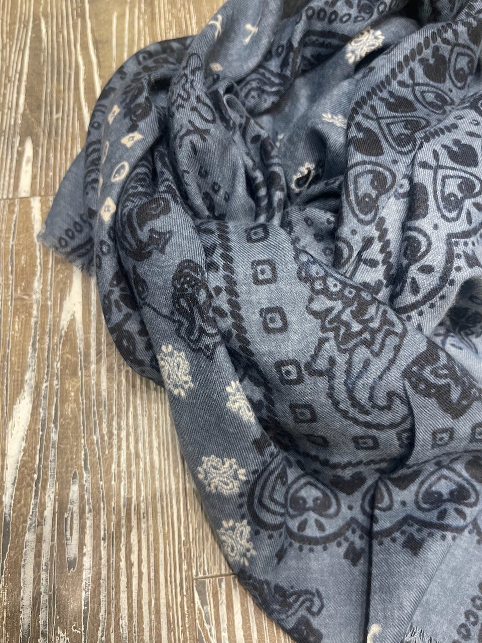 Foulard rectangle bleu
