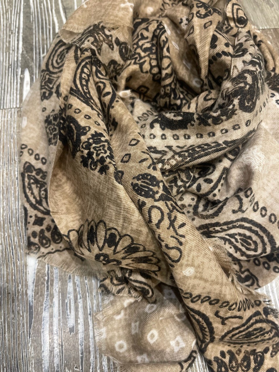 Foulard rectangle camel