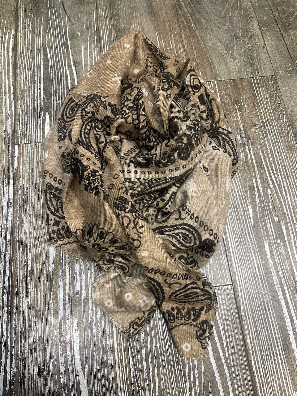 Foulard rectangle camel