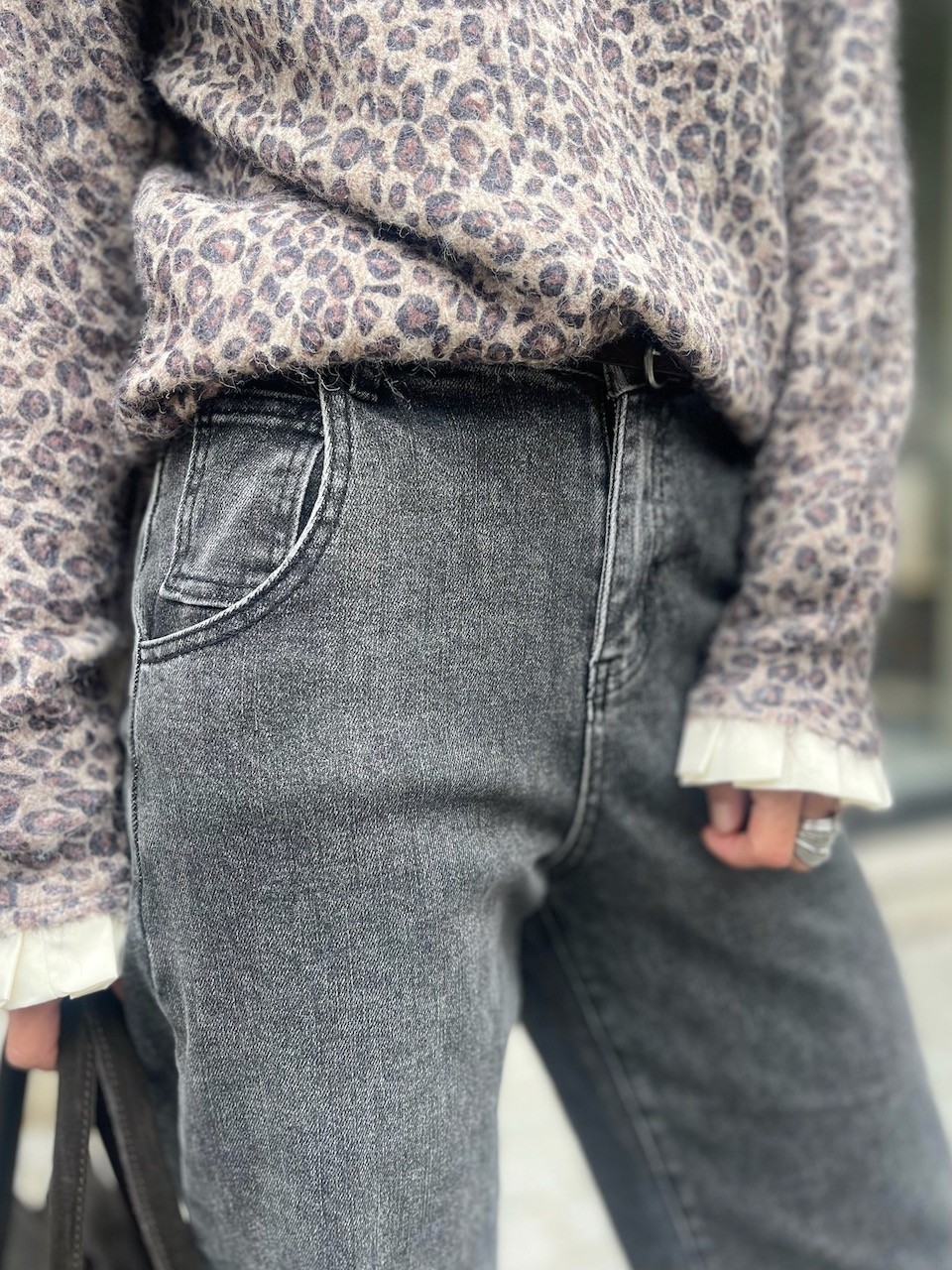 Jean mom Gris délavé