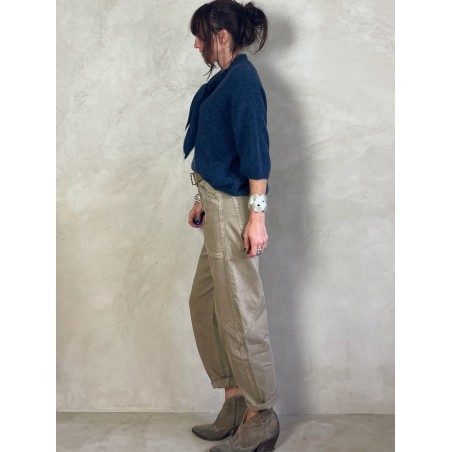 Jean taille haute coutures apparentes