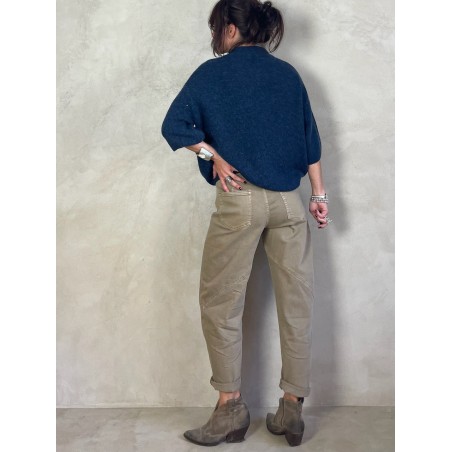 Jean taille haute coutures apparentes